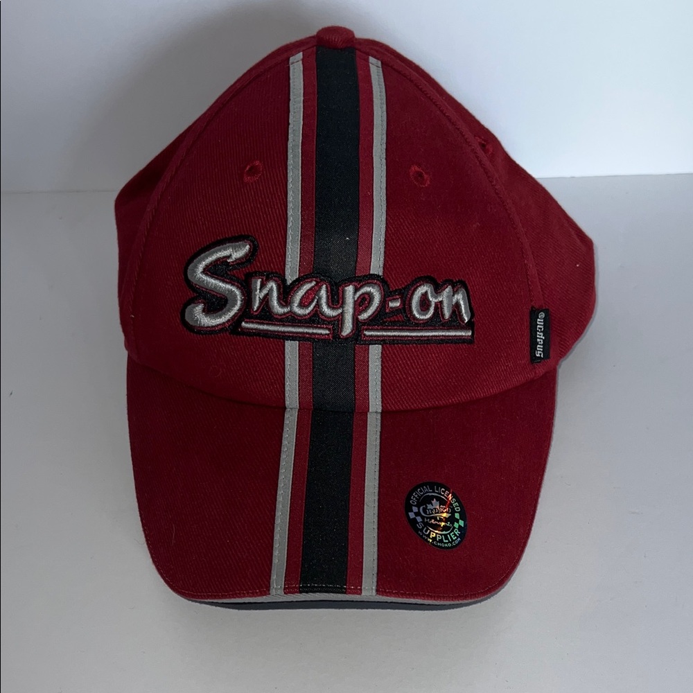 Snap-on Red and Black Cap